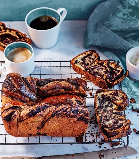 Chocolate babka