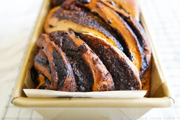 Chocolate babka