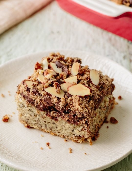Chocolate banana crumb cake