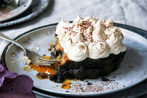 Chocolate banoffee pies