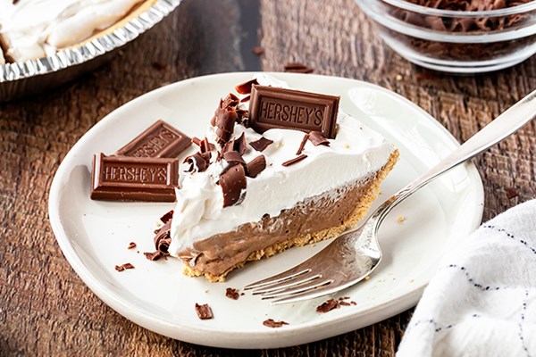 Chocolate bar pie