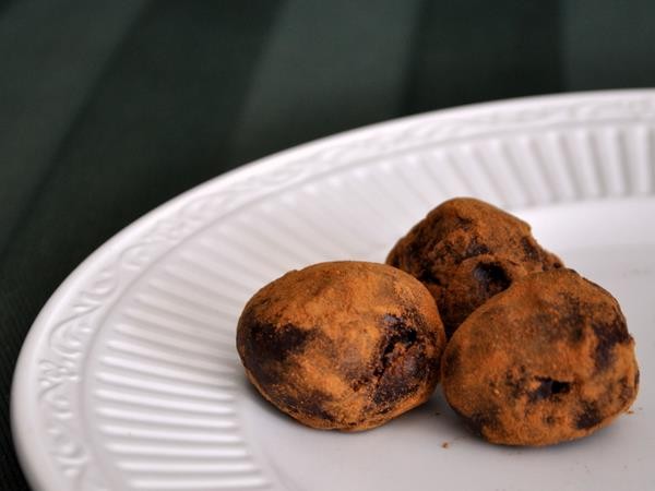 Chocolate biscoff truffles
