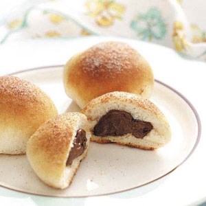 Chocolate biscuit puffs 