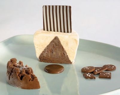 Chocolate bombe