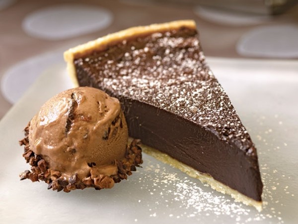 Chocolate bourbon fudge tart