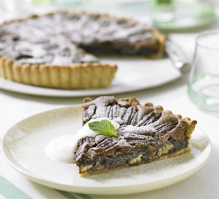 Chocolate brownie pecan tart