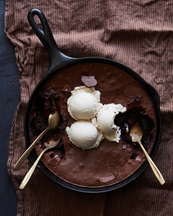 Chocolate brownie pudding