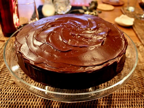 Chocolate butter glaze