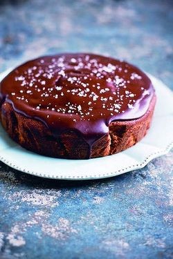 Chocolate buttermilk cake