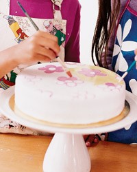 Chocolate-buttermilk layer cake with vanilla buttercream