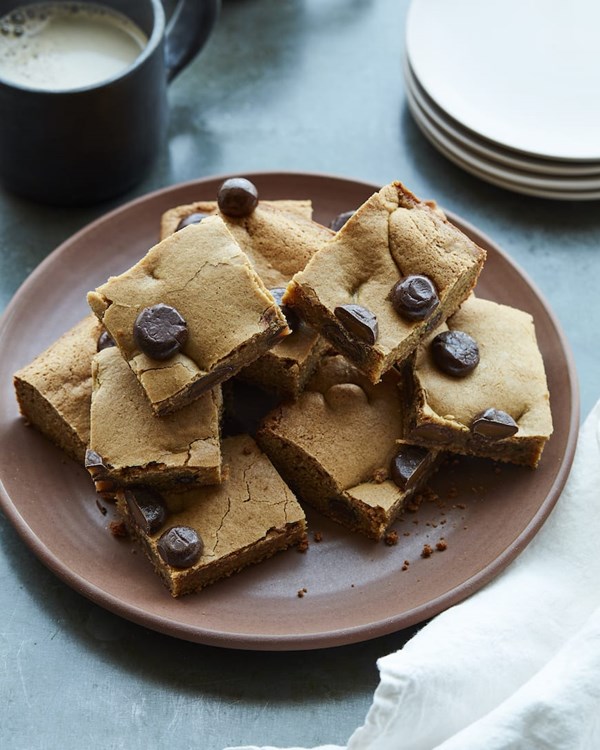 Chocolate butterscotch salted caramel blondies