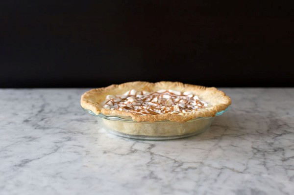 Chocolate-caramel ice cream pie