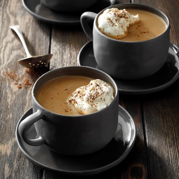 Chocolate-caramel rum coffee