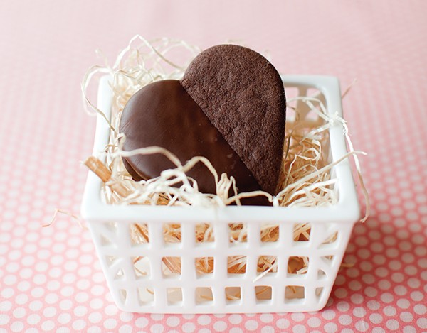 Chocolate caramel shortbread