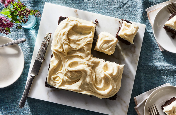 Chocolate-carrot snacking cake with cream cheese frosting 