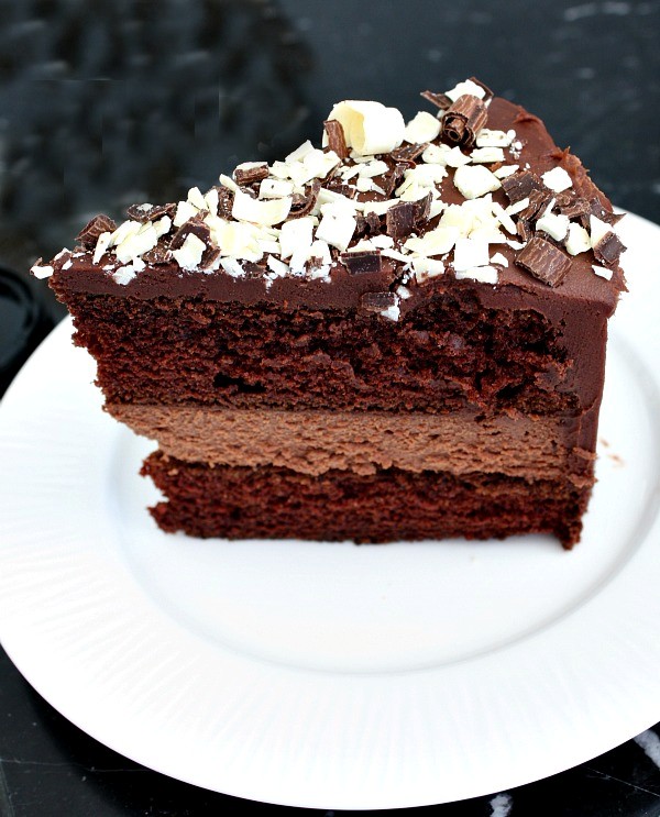 Chocolate cheesecake cake