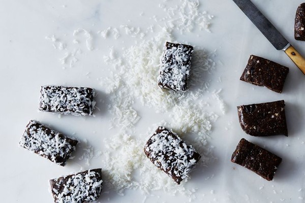 Chocolate, cherry & coconut breakfast bars