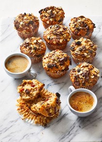 Chocolate-cherry muffins