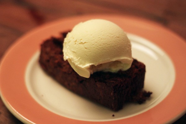 Chocolate chile pound cakes