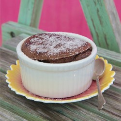 Chocolate chilli soft-centre pudding