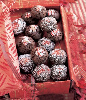 Chocolate chip and peppermint crunch crackles