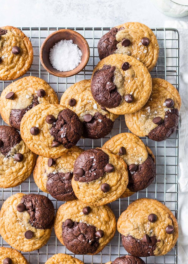 Chocolate chip brownie cookies (Brookies)