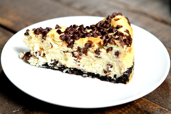 Chocolate chip cheesecake