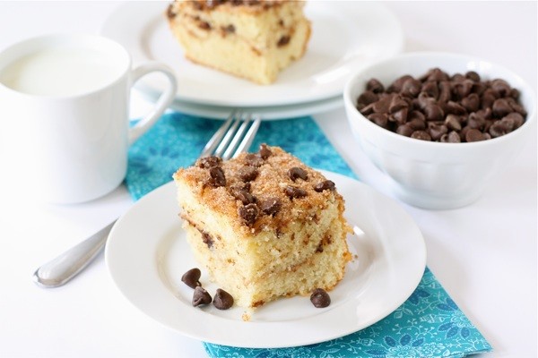 Chocolate chip coffee cake