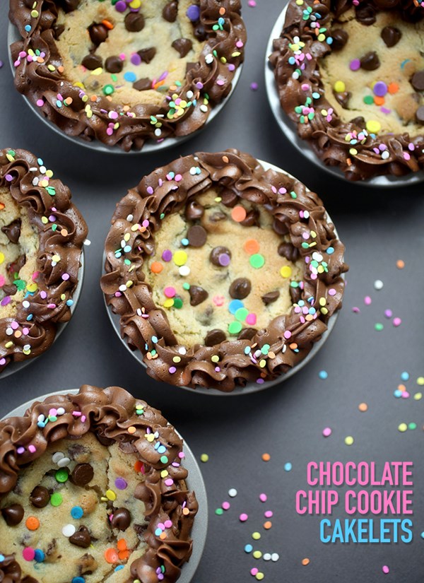 Chocolate chip cookie cakelets
