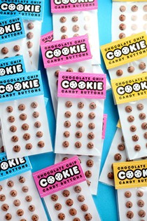 Chocolate chip cookie candy buttons