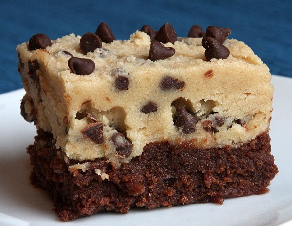 Chocolate chip cookie dough brownies