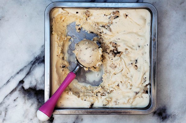 Chocolate chip cookie dough ice cream