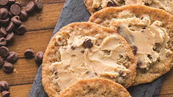 Chocolate chip cookie wafers