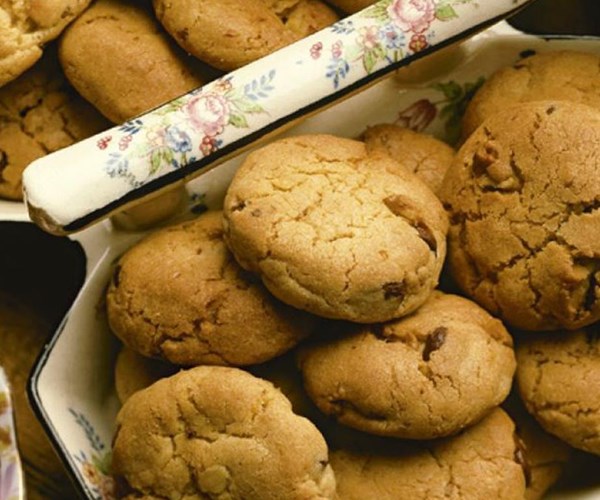Chocolate chip cookies
