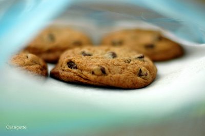 Chocolate chip cookies with dried apricots and espresso