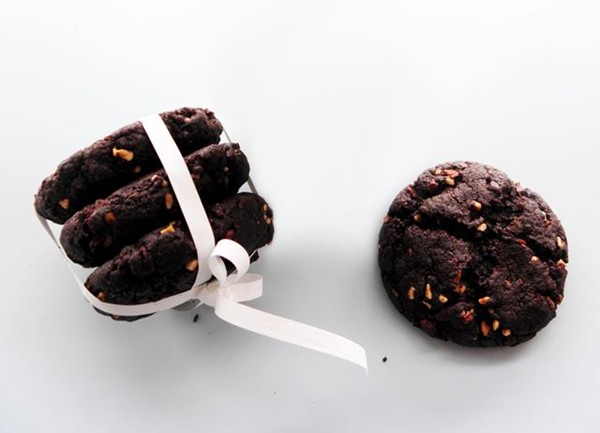 Chocolate chip corn cookies