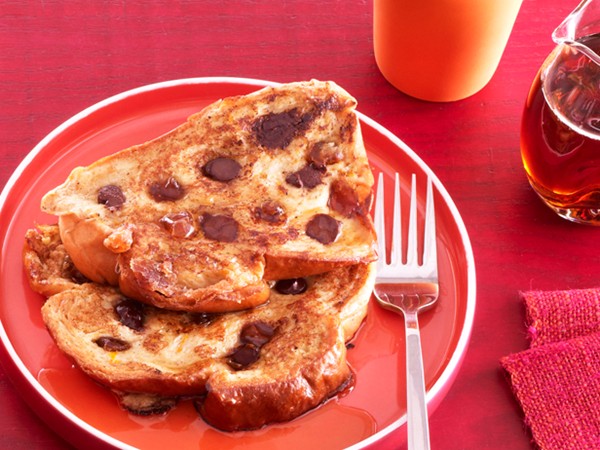 Chocolate chip-date French toast