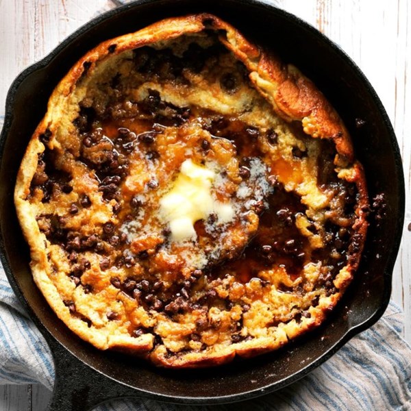 Chocolate chip Dutch baby