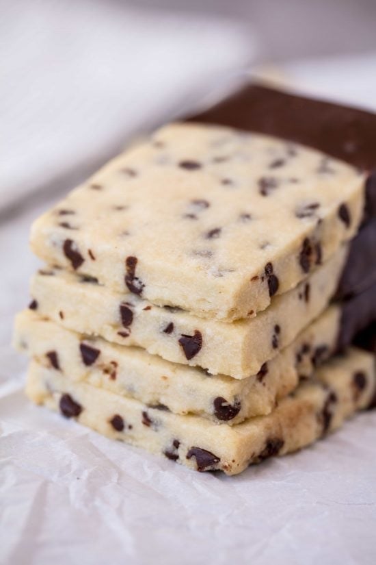 Chocolate chip-shortbread cookies