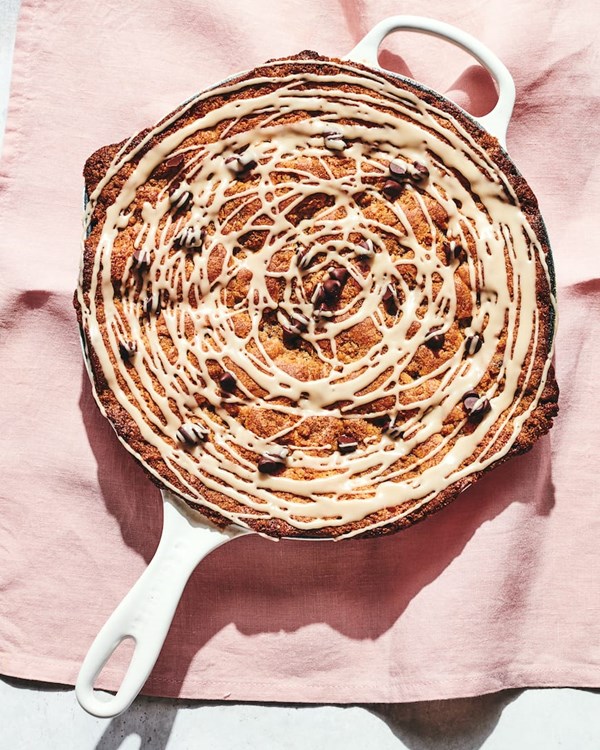 Chocolate chip streusel skillet breakfast cake
