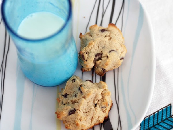 Chocolate chip yoghurt cookies