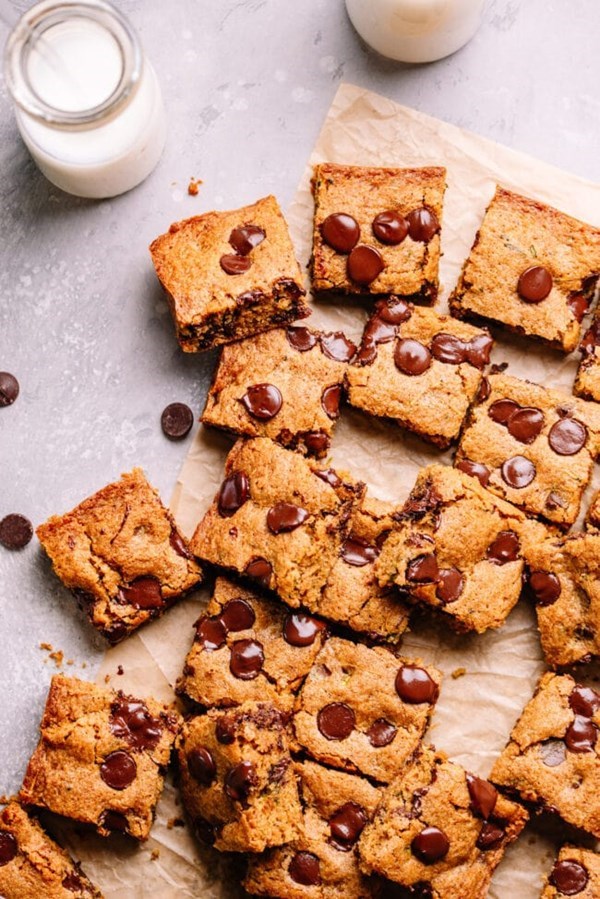 Chocolate chip zucchini bars