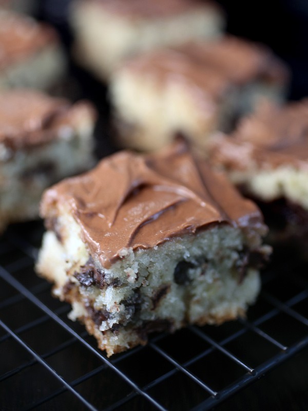 Chocolate chunk banana snack cake