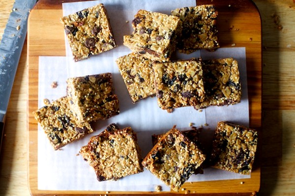 Chocolate chunk granola bars