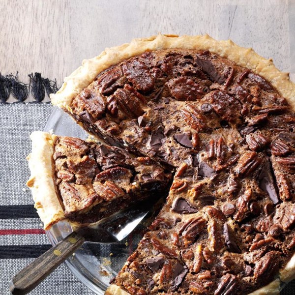 Chocolate chunk pecan pie