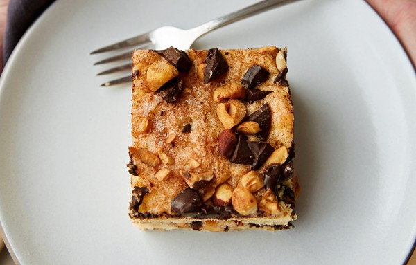 Chocolate-cinnamon coffee cake