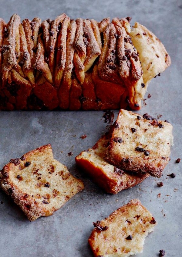 Chocolate cinnamon sugar pull apart bread