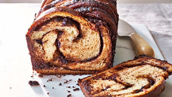 Chocolate-cinnamon swirl bread