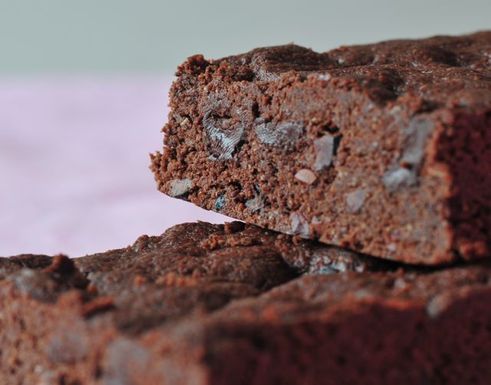 Chocolate cocoa nib shortbread