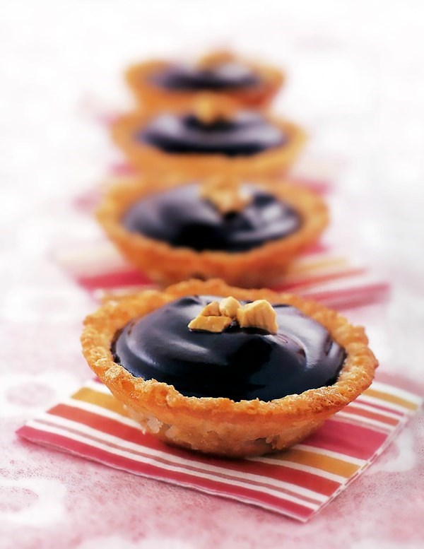 Chocolate-coconut macaroon pies